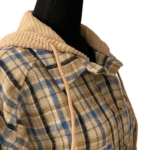 Davi & Dani Women’s Plaid Flannel/Waffle Knit Hooded Jacket - Picture 11 of 12